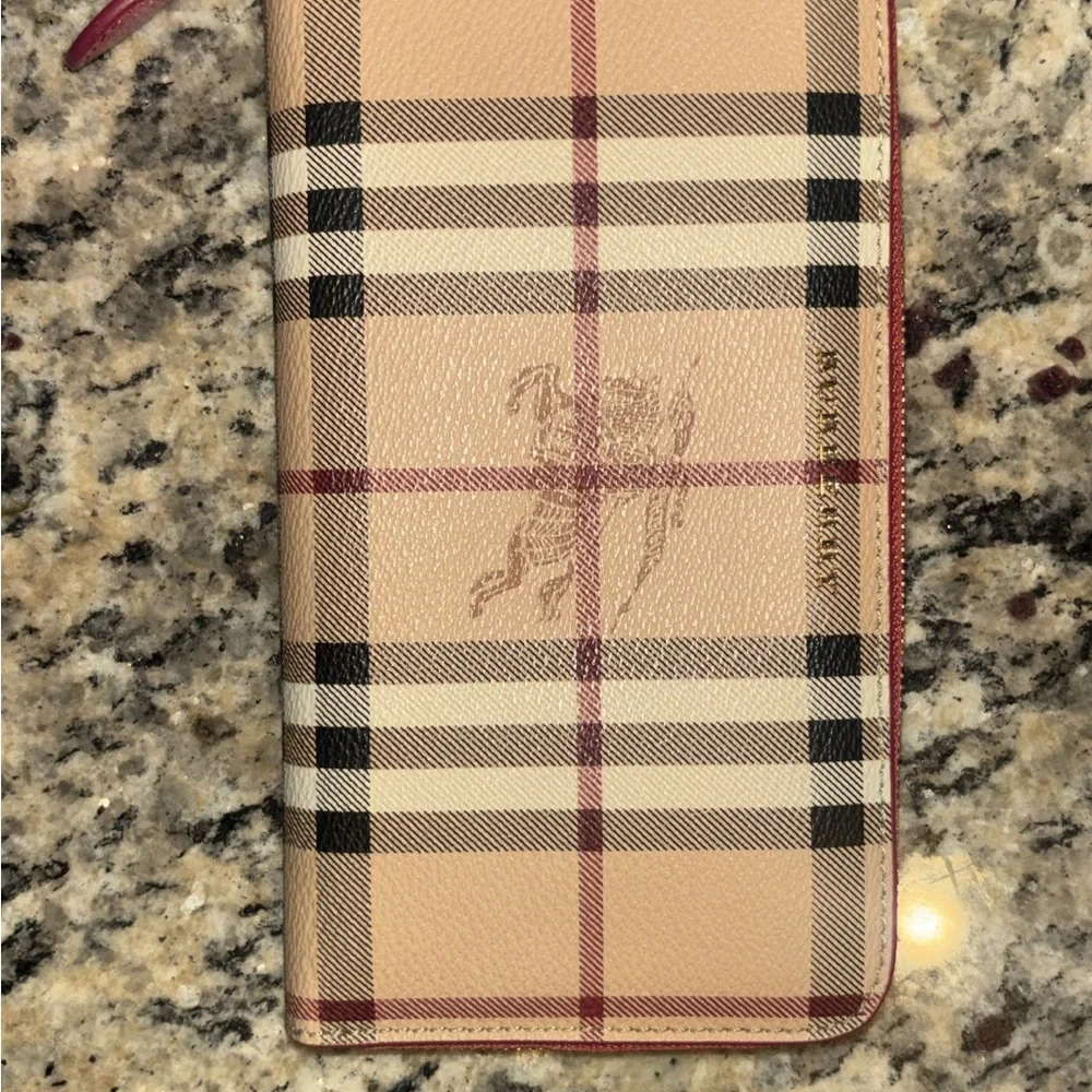 Plaid Zip Wallet in Beige and Red